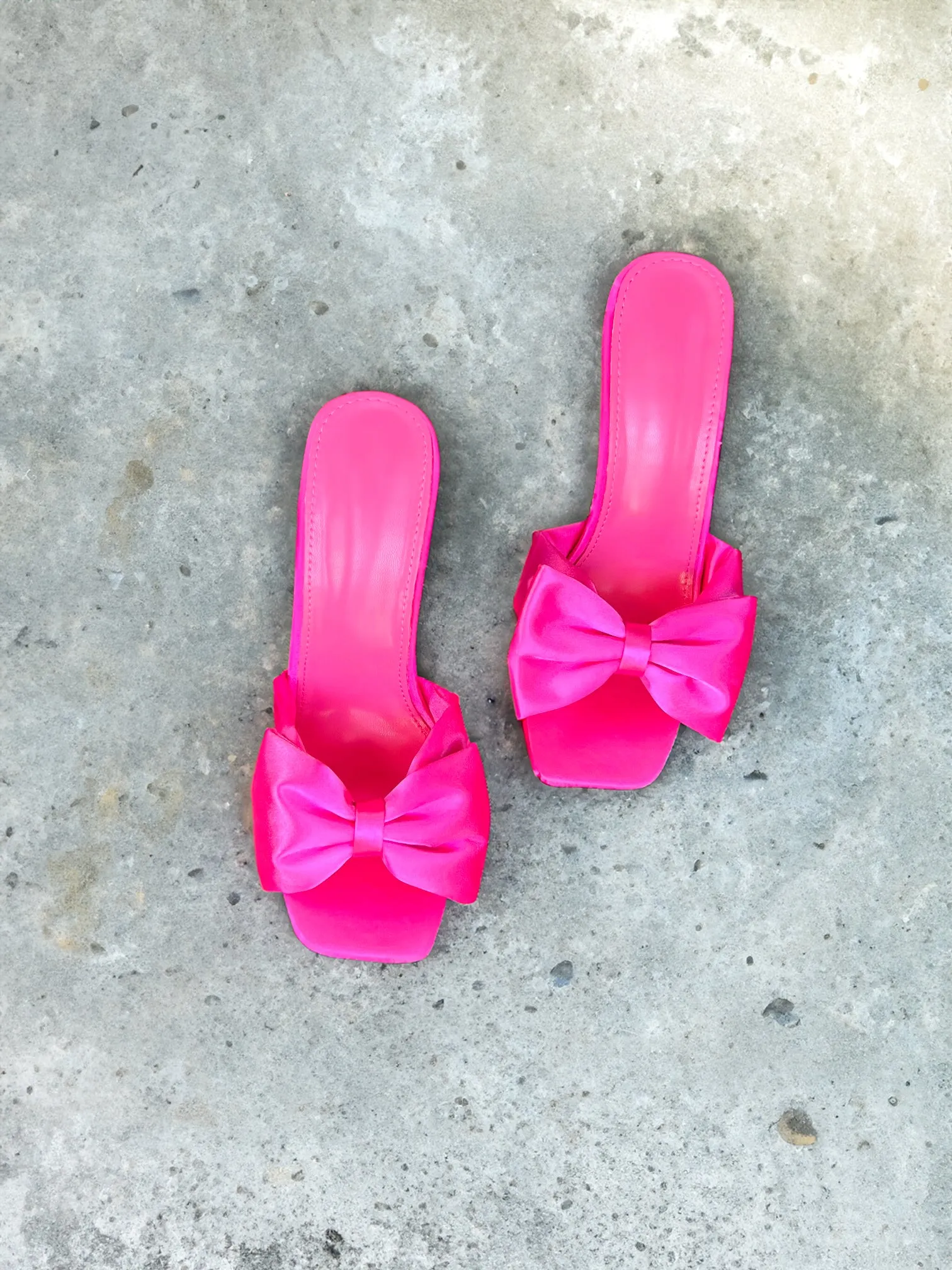 Cayla Bow Satin High Heels in Hot Pink