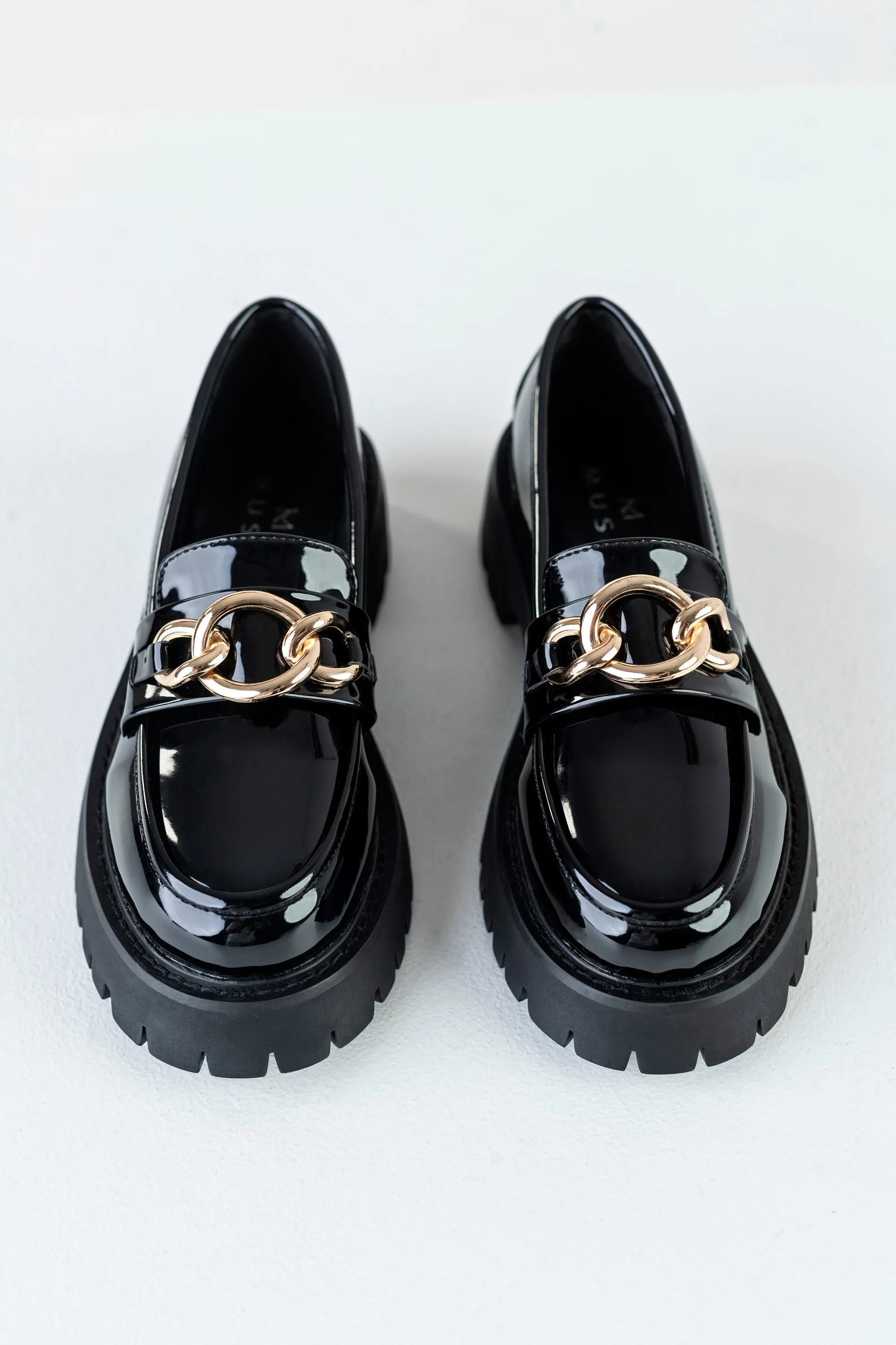 Chunky sole loafers with chain