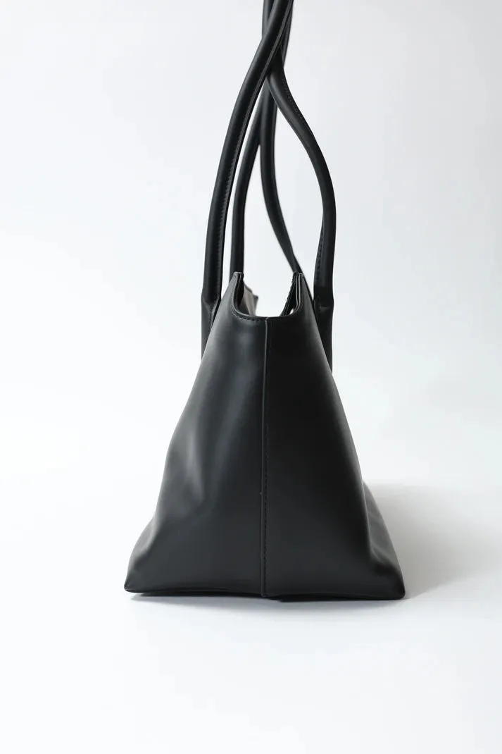 Isadora Black   Adrasteia Black