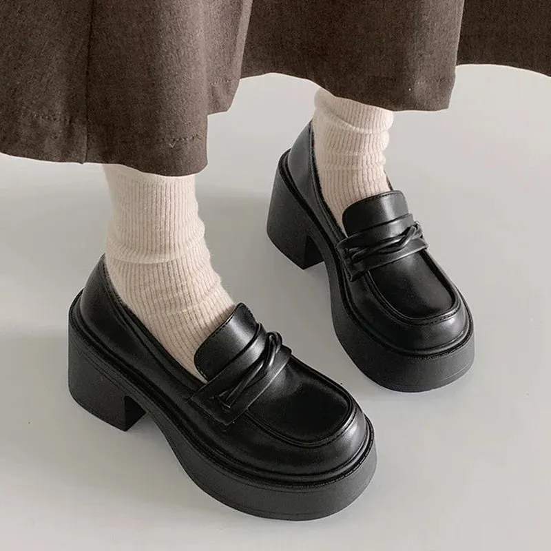 Sohiwoo Preppy Style Thick Heels Pumps for Women 2024 Patent Leather Chunky Platform Loafers Woman Y2K Slip On Jk Lolita Shoes