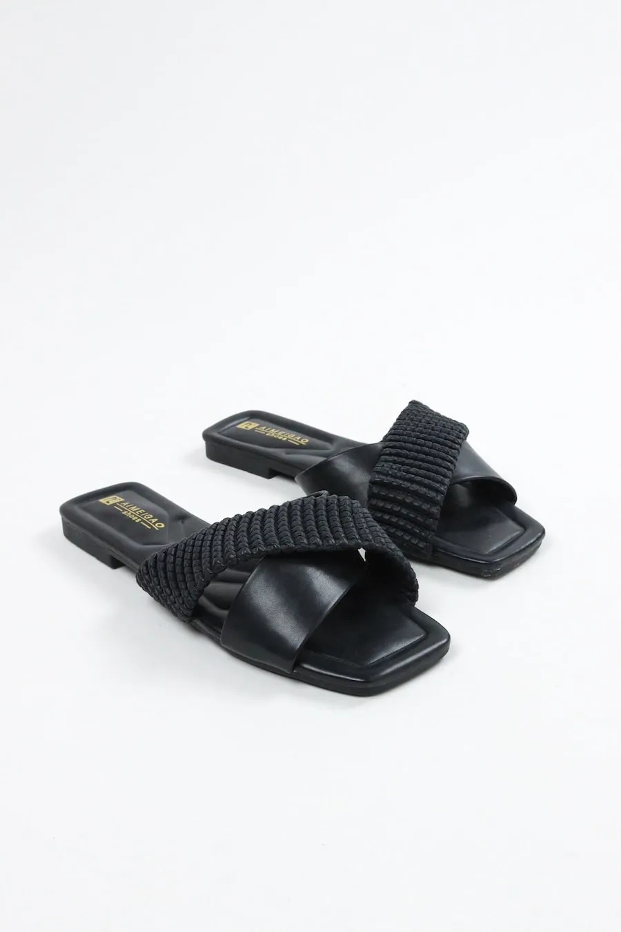 Women's Cross Slides